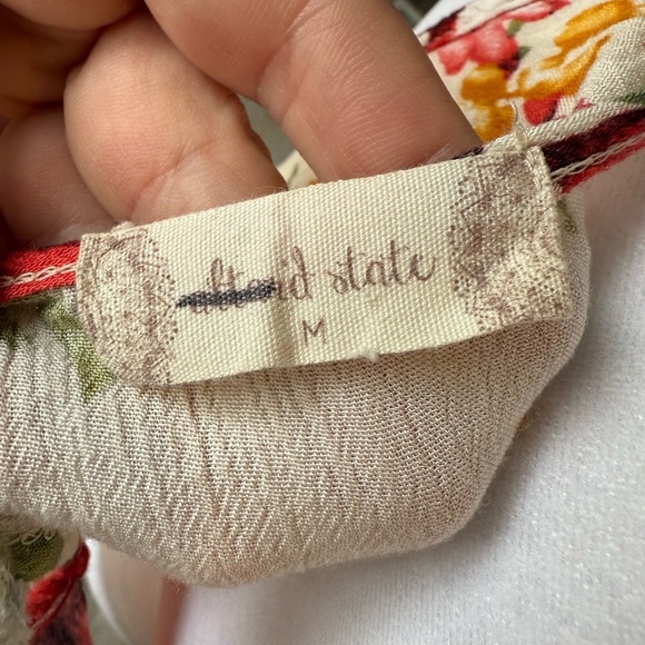 Altar’d State Floral Rose Sleeveless Top - Red, Yellow, Green Button Back Slit - Picture 5 of 5